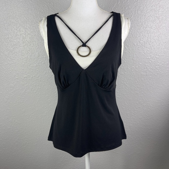Black & white top with necklace attached - Picture 1 of 9